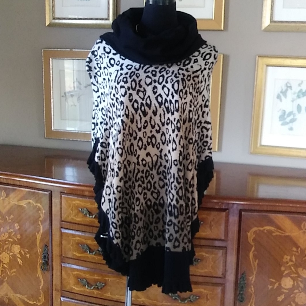 1203 Joseph A. Leopard Shawl